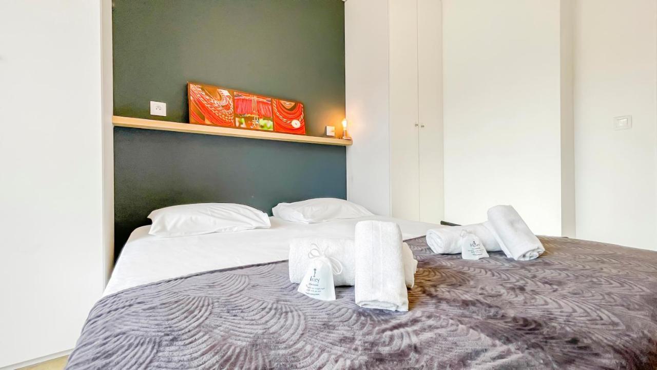 Appartement Homey Boa -hyper-centre- En Face De La Gare -balcon Prive Annecy